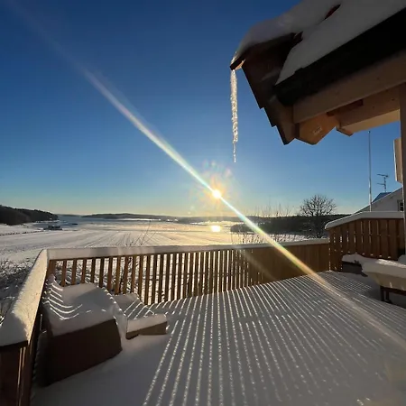 펜션 Newly Renovated House On A Farm With A View To The Sea! 사릅스보르그