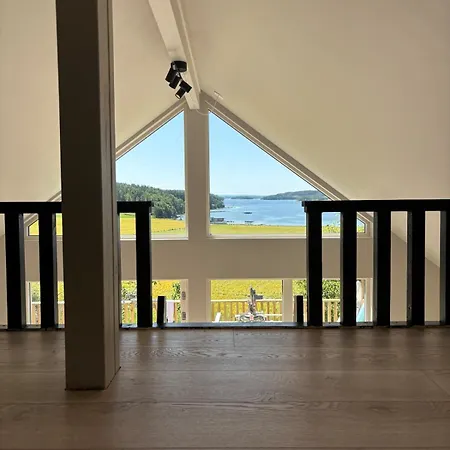 Newly Renovated House On A Farm With A View To The Sea! *