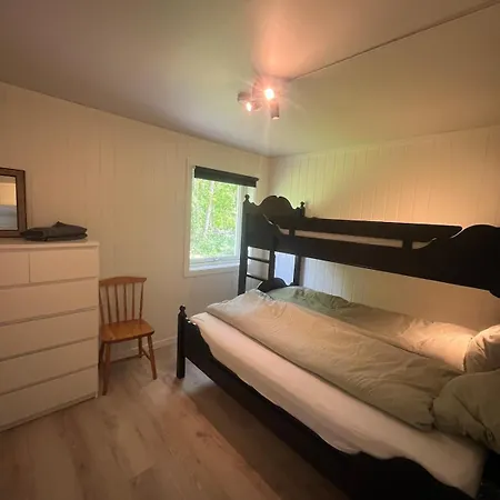 Newly Renovated House On A Farm With A View To The Sea! 펜션